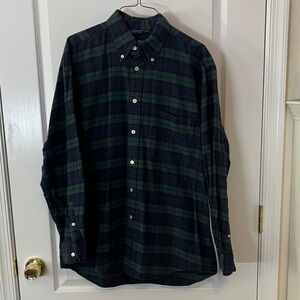 Men’s medium black watch plaid flannel Nautica shirt